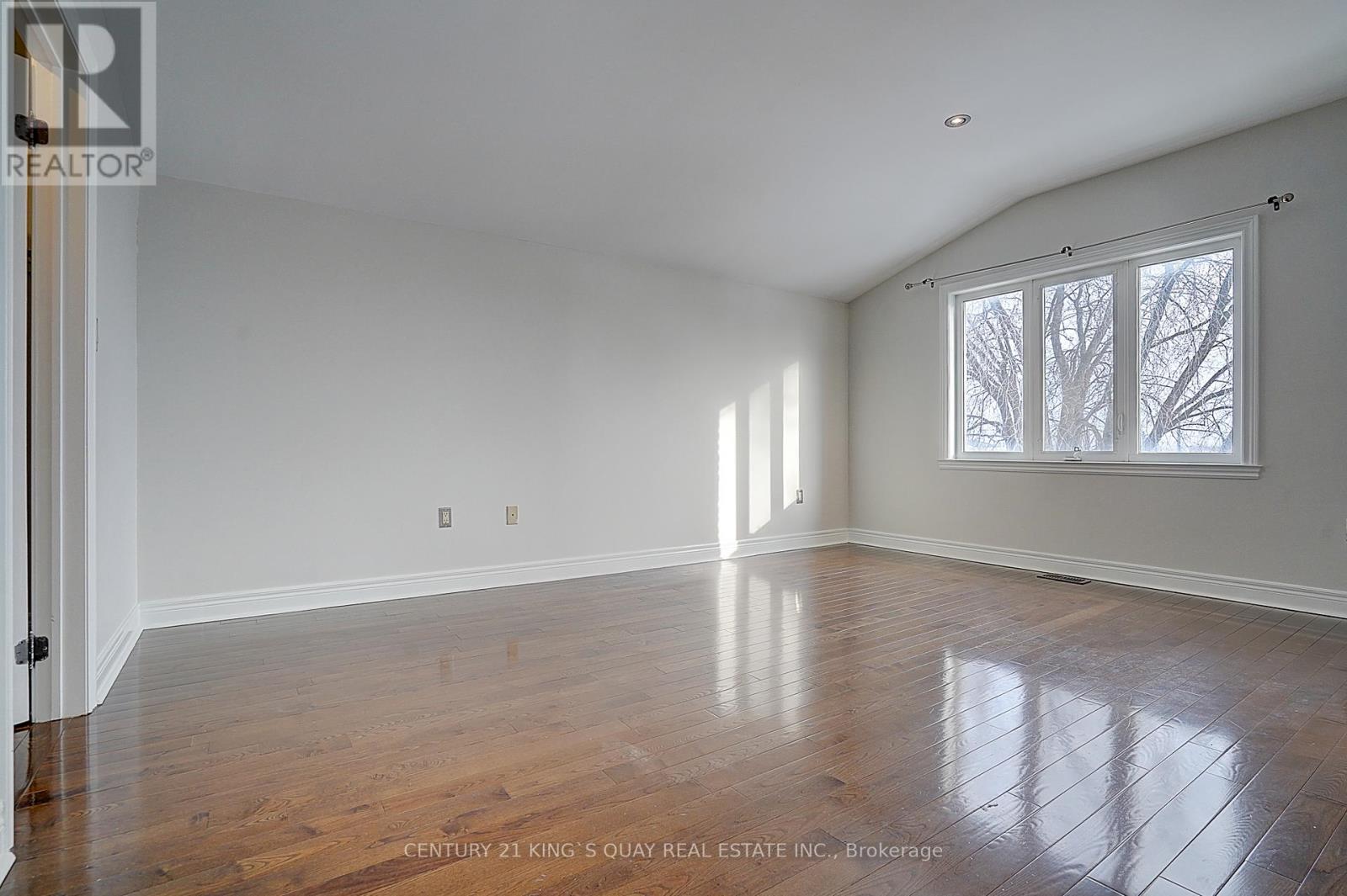 97 Evans Avenue, Toronto, Ontario  M8Z 1H7 - Photo 27 - W12711290