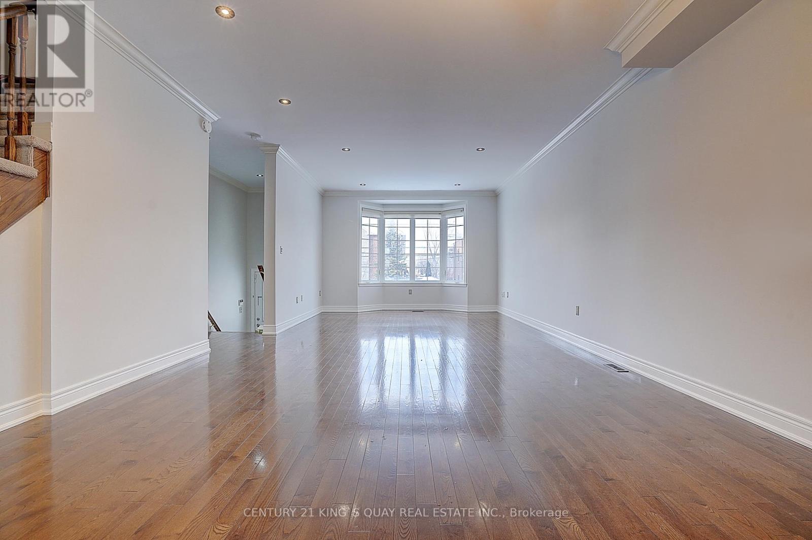 97 Evans Avenue, Toronto, Ontario  M8Z 1H7 - Photo 8 - W12711290