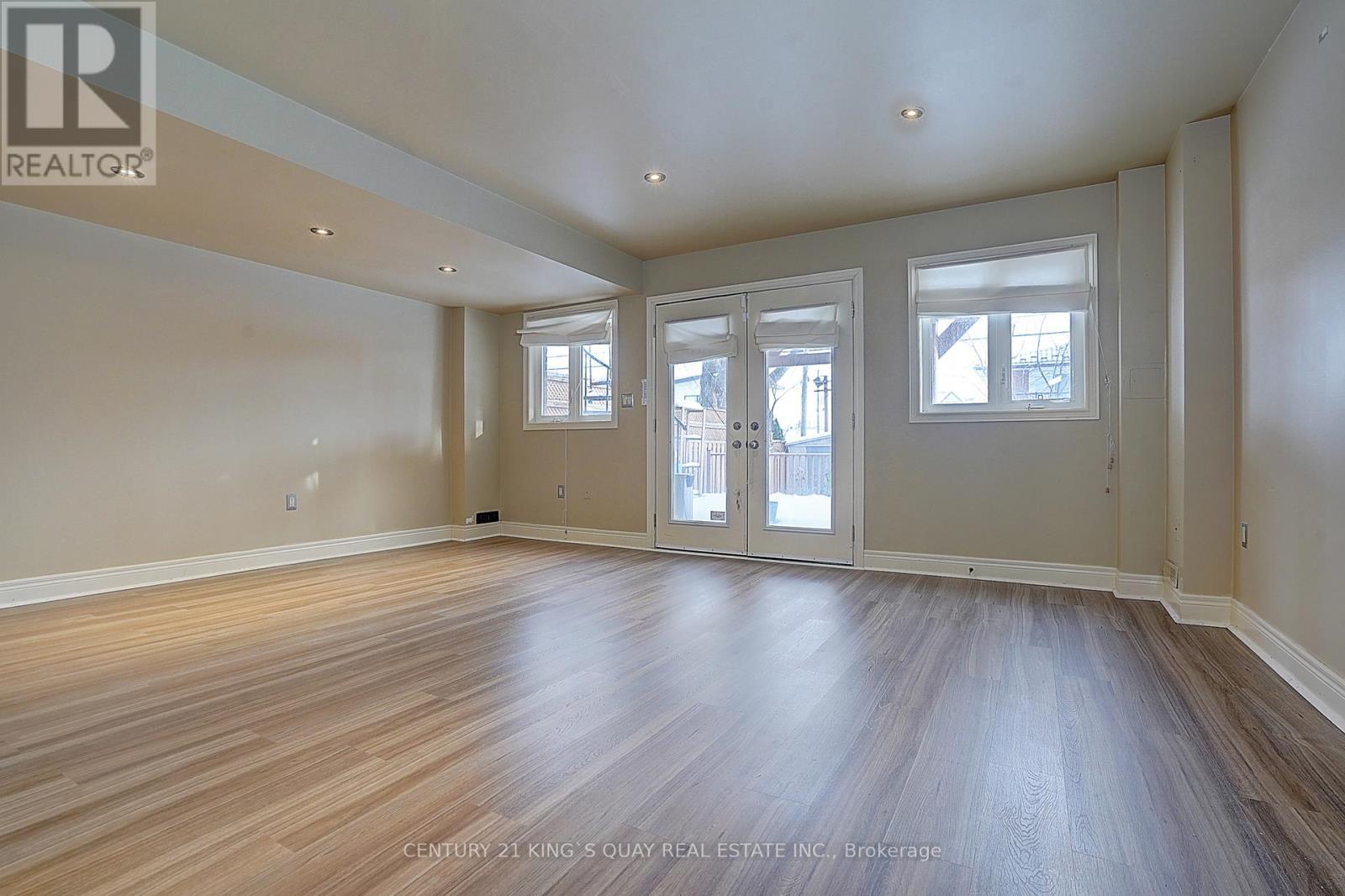 97 Evans Avenue, Toronto, Ontario  M8Z 1H7 - Photo 43 - W12711290