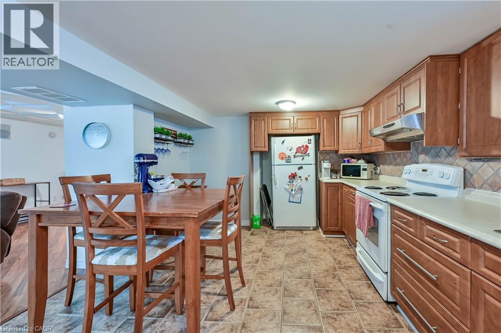 73 Barwood Crescent, Kitchener, Ontario  N2E 1T9 - Photo 35 - 40799198