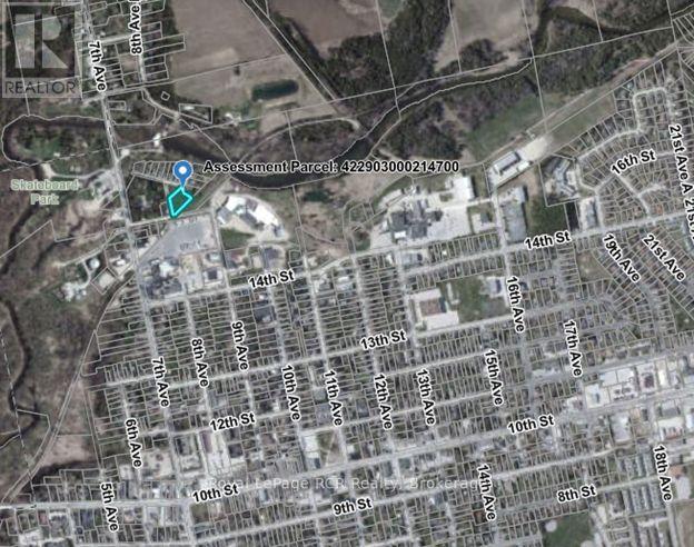 730 8th Avenue, Hanover, Ontario N4N 2A7 - Photo 3 - X12723900