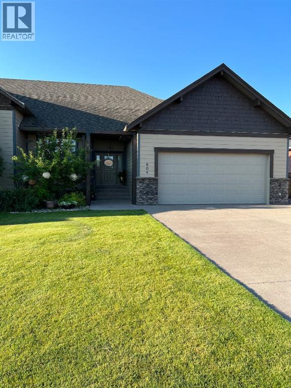 804 Fairway Boulevard, Cardston, Alberta