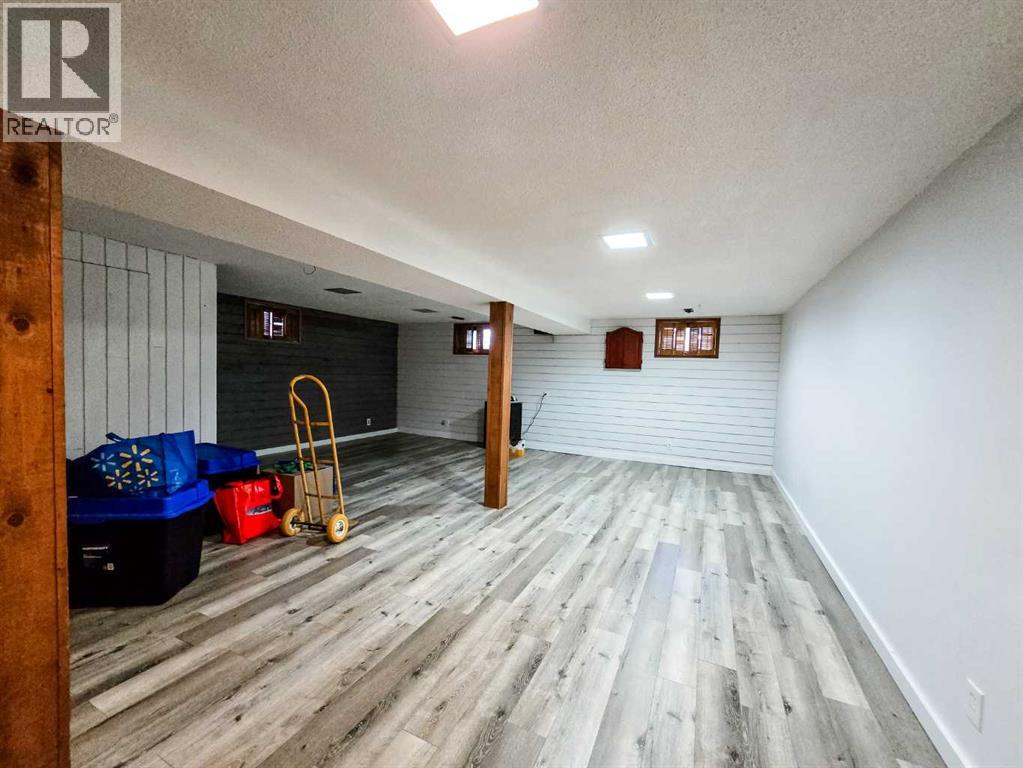 4006 4 Avenue, Edson, Alberta  T7E 1A1 - Photo 12 - A2250539