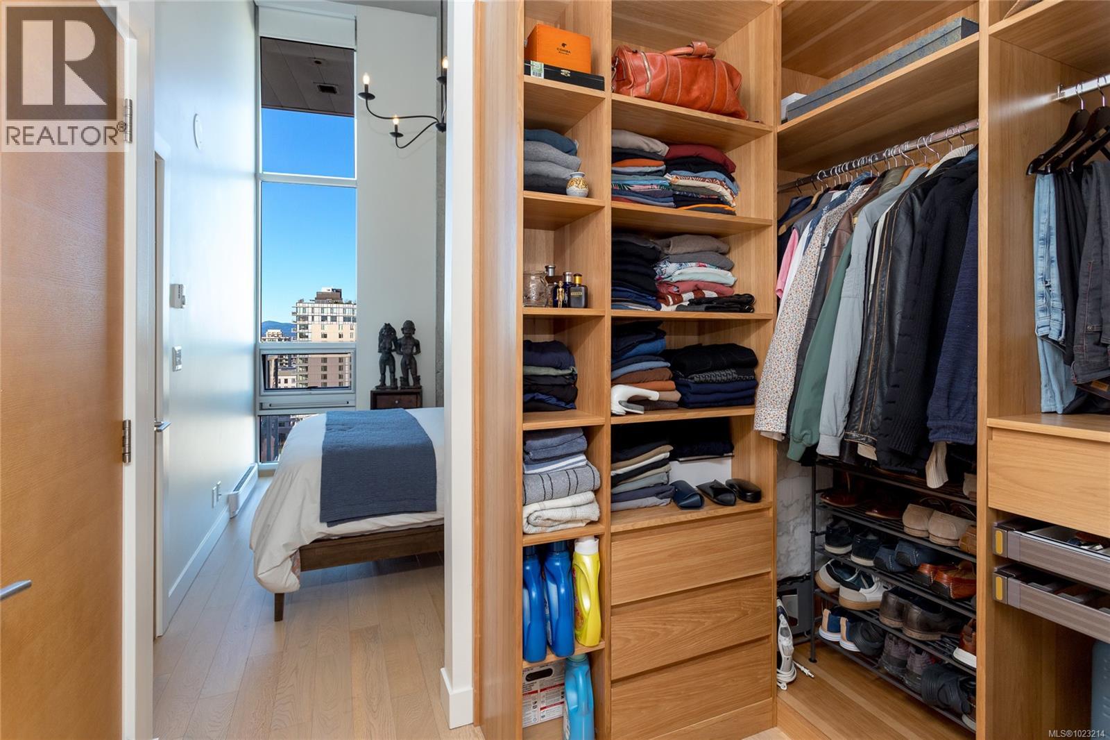 1603 989 Johnson St, Victoria, British Columbia  V8V 0E3 - Photo 28 - 1023214