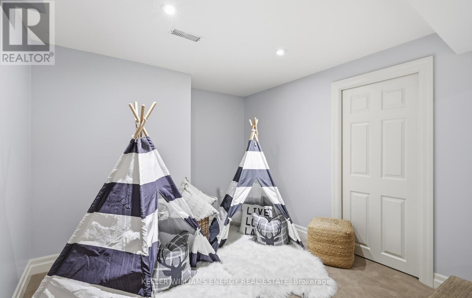 48 Wetherburn Drive, Whitby, Ontario  L1P 1M7 - Photo 35 - E12723956