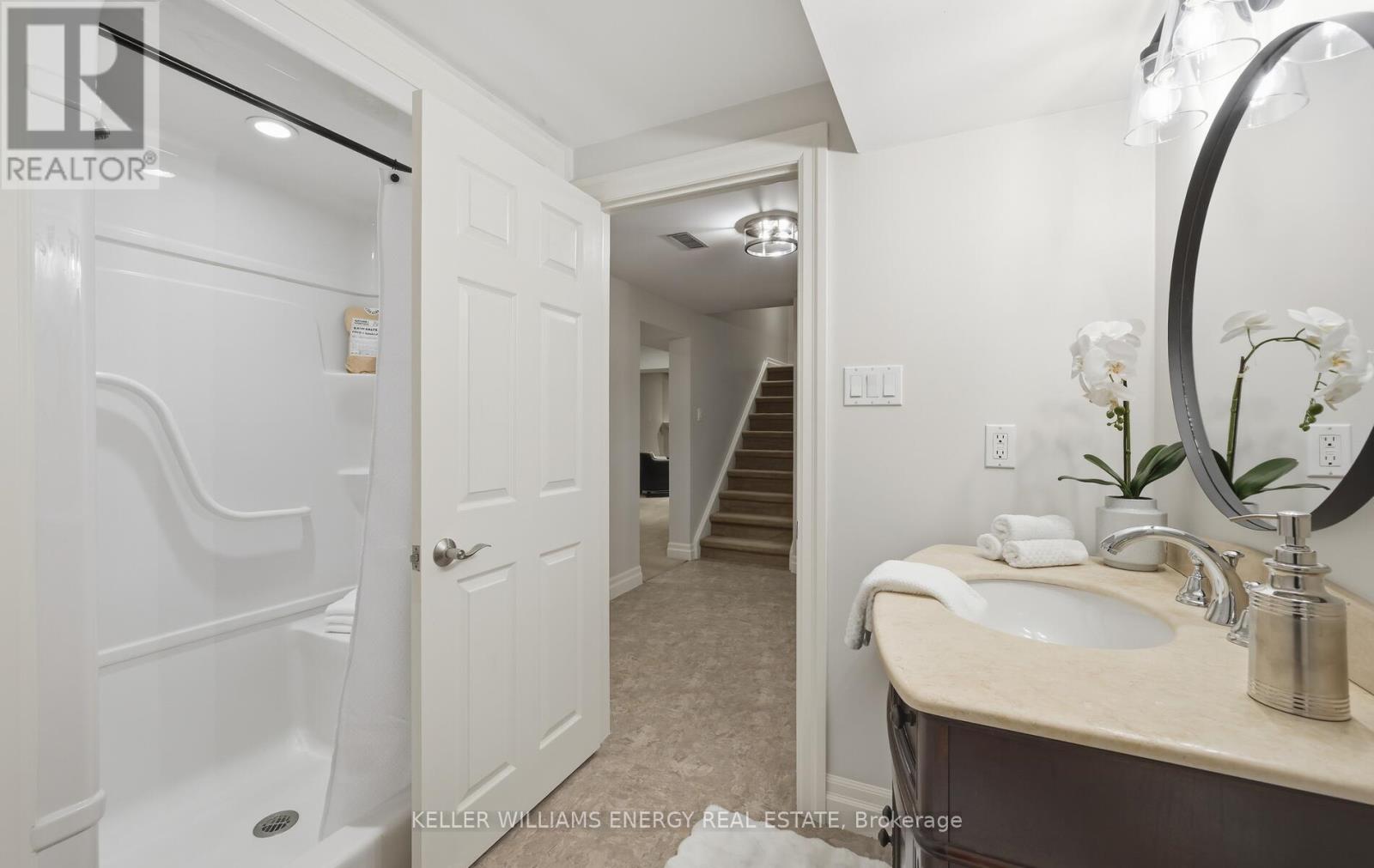 48 Wetherburn Drive, Whitby, Ontario  L1P 1M7 - Photo 39 - E12723956