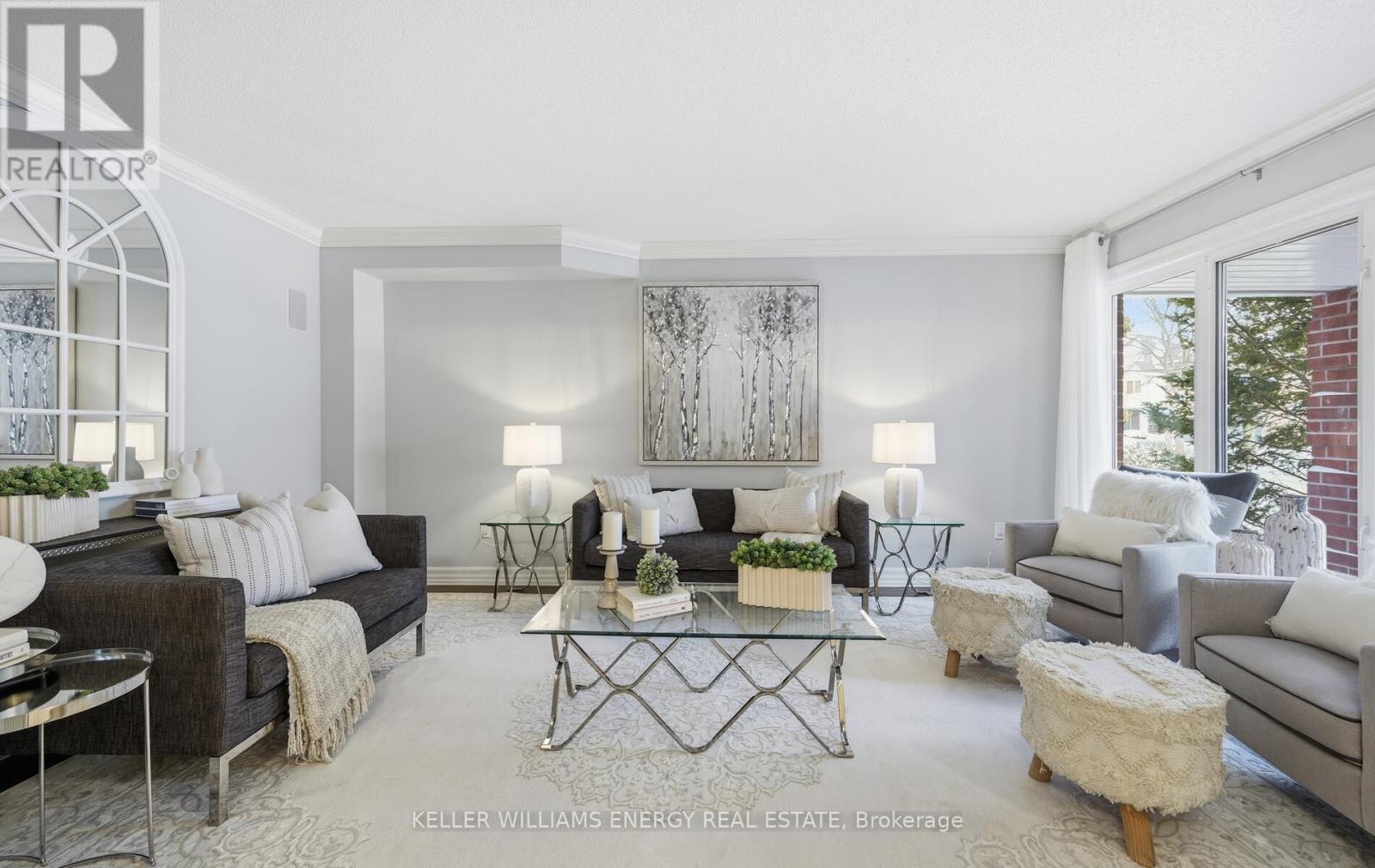 48 Wetherburn Drive, Whitby, Ontario  L1P 1M7 - Photo 6 - E12723956