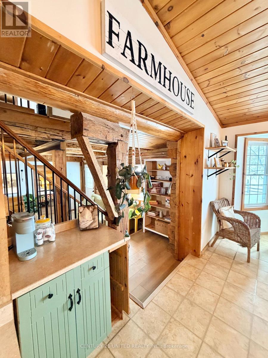 1074 First Line, Douro-Dummer, Ontario  K0L 3A0 - Photo 11 - X12723866