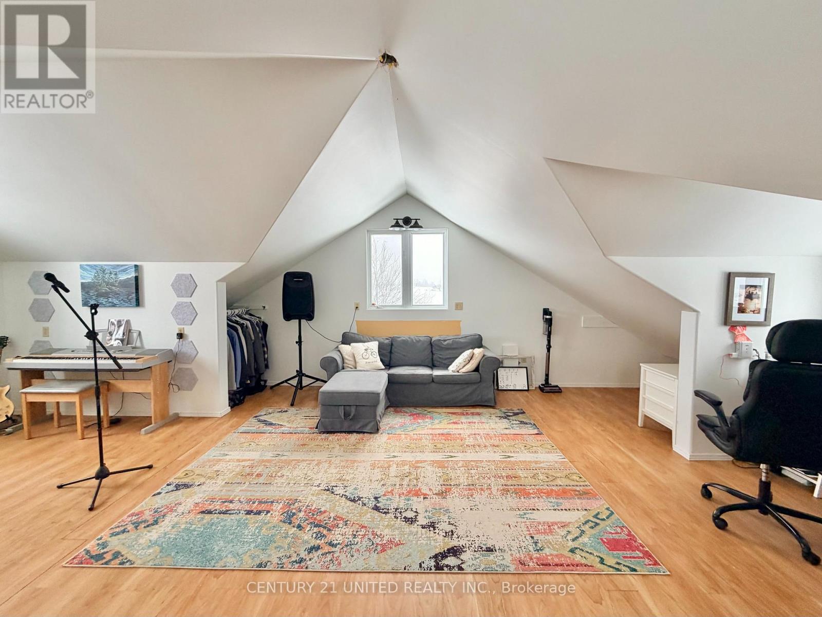 1074 First Line, Douro-Dummer, Ontario  K0L 3A0 - Photo 32 - X12723866