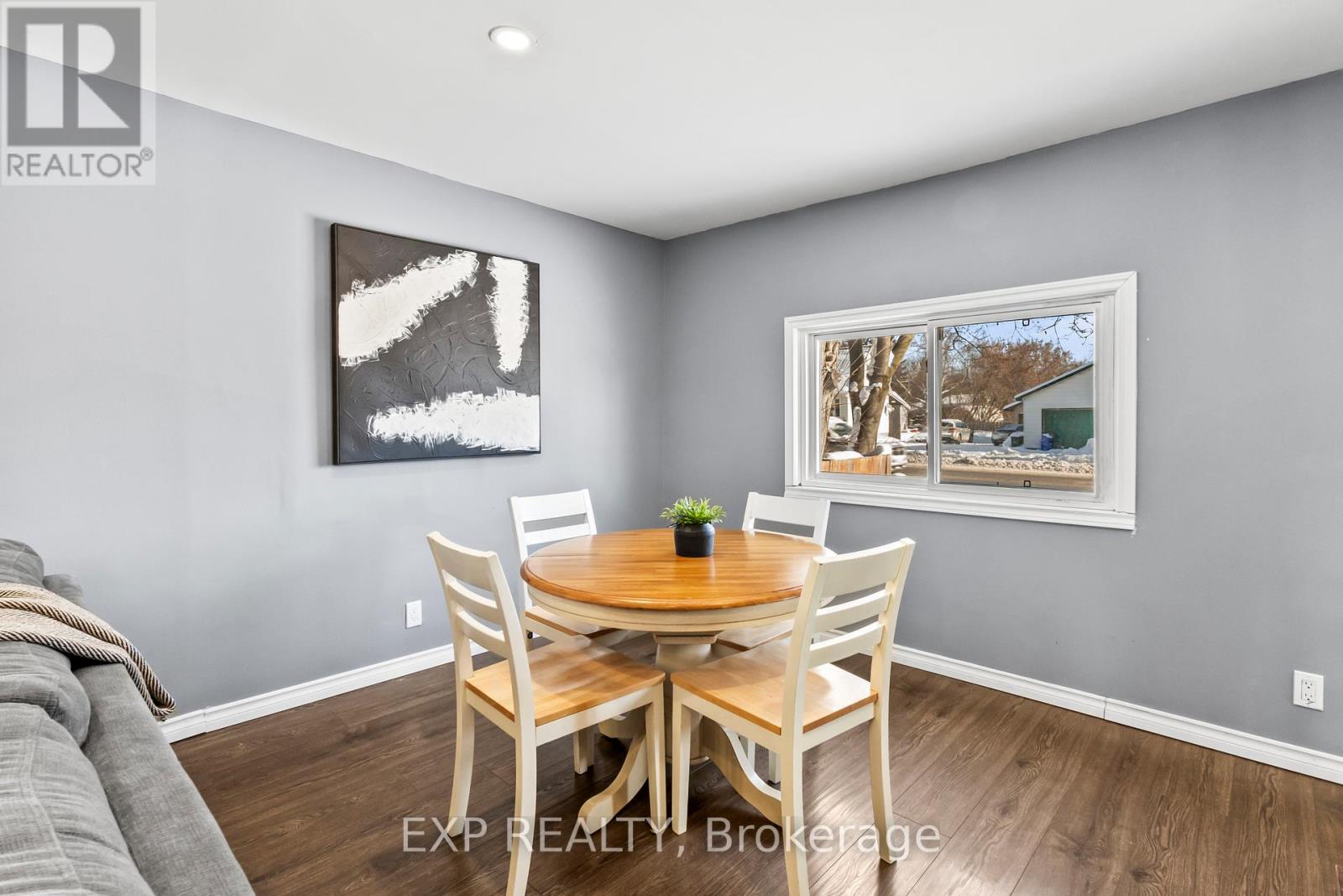 254 Sidney Street, Quinte West, Ontario  K8V 2T6 - Photo 10 - X12723886