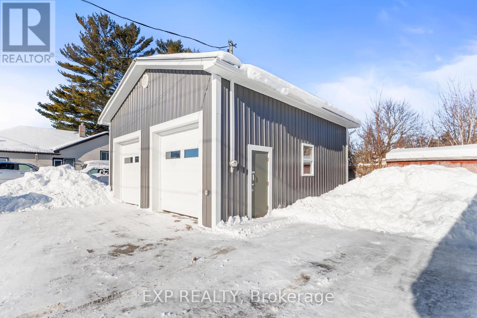 254 Sidney Street, Quinte West, Ontario  K8V 2T6 - Photo 30 - X12723886