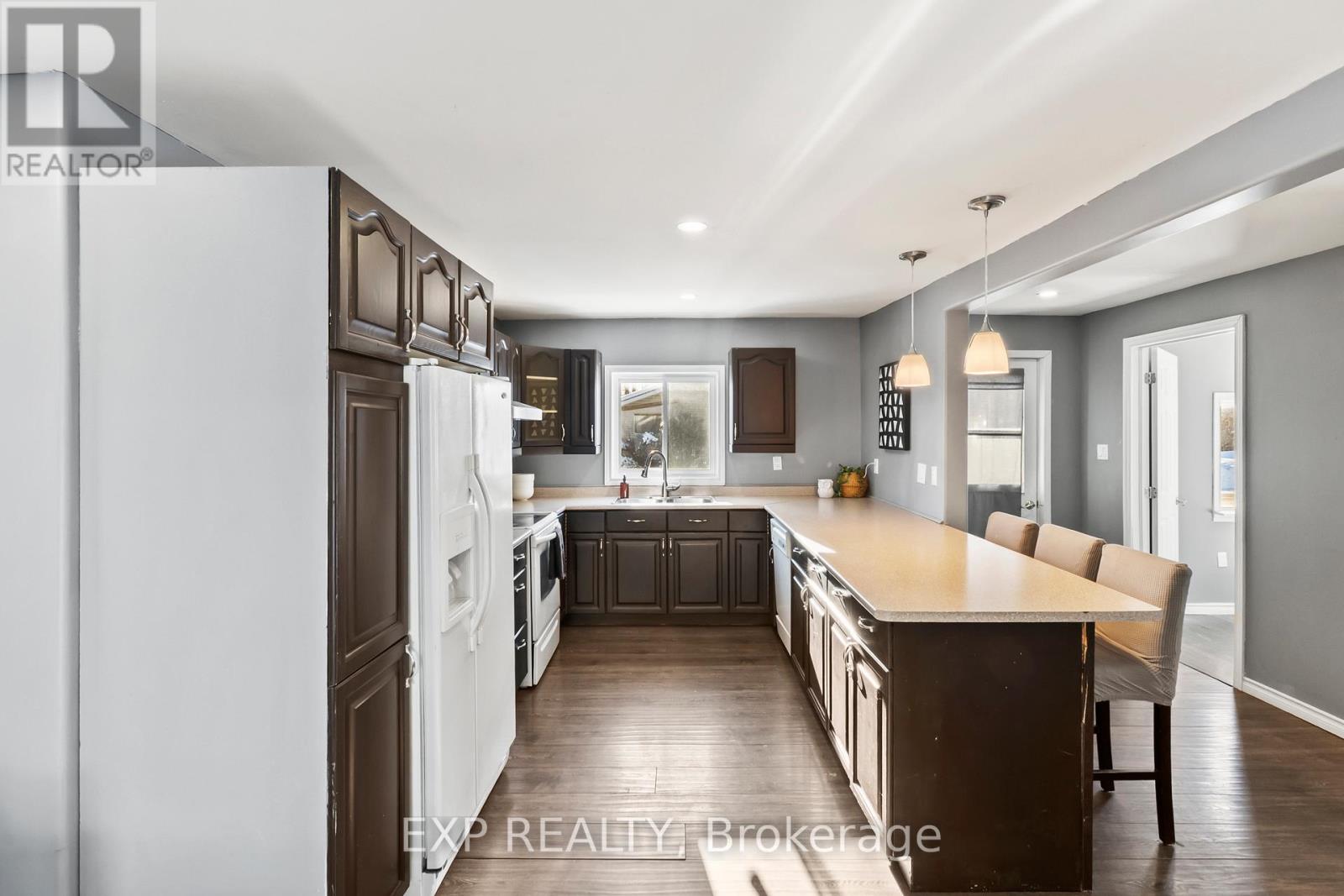 254 Sidney Street, Quinte West, Ontario  K8V 2T6 - Photo 6 - X12723886