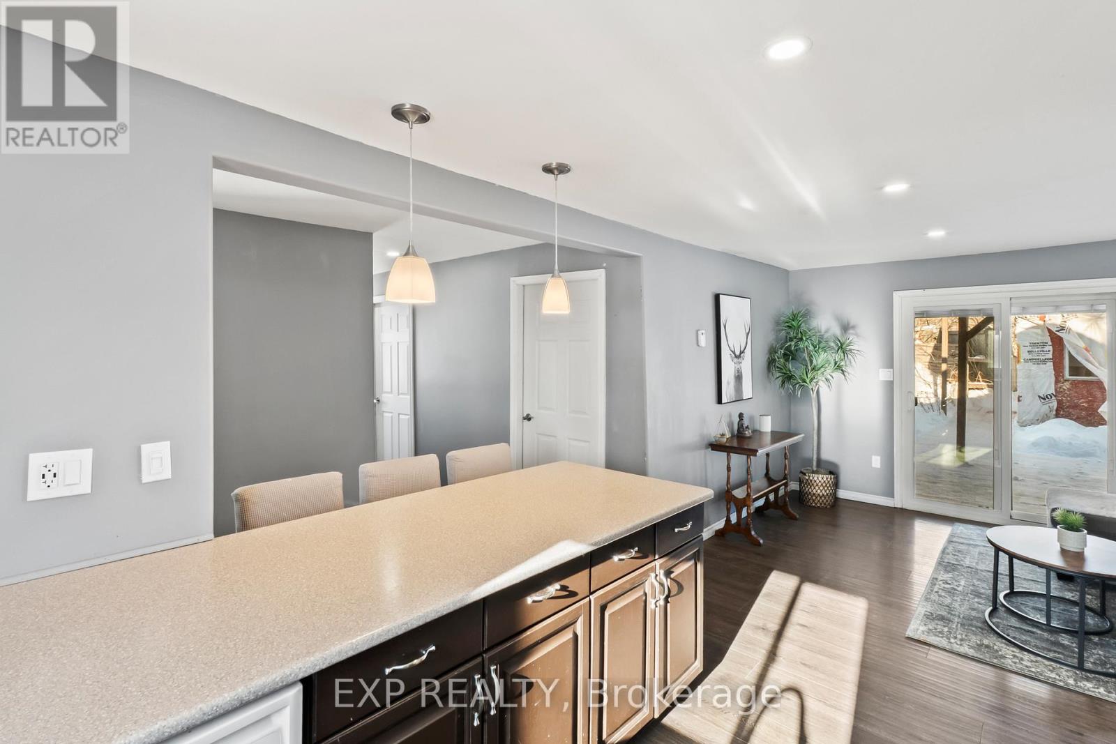 254 Sidney Street, Quinte West, Ontario  K8V 2T6 - Photo 7 - X12723886