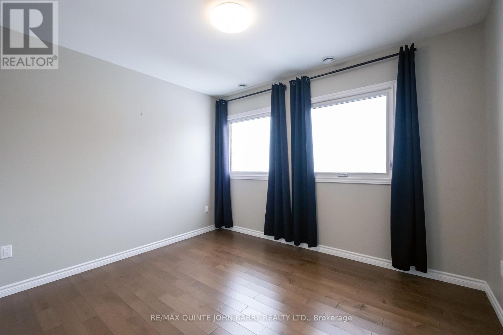 410 - 199 Front Street, Belleville, Ontario  K8N 5H5 - Photo 18 - X12723964