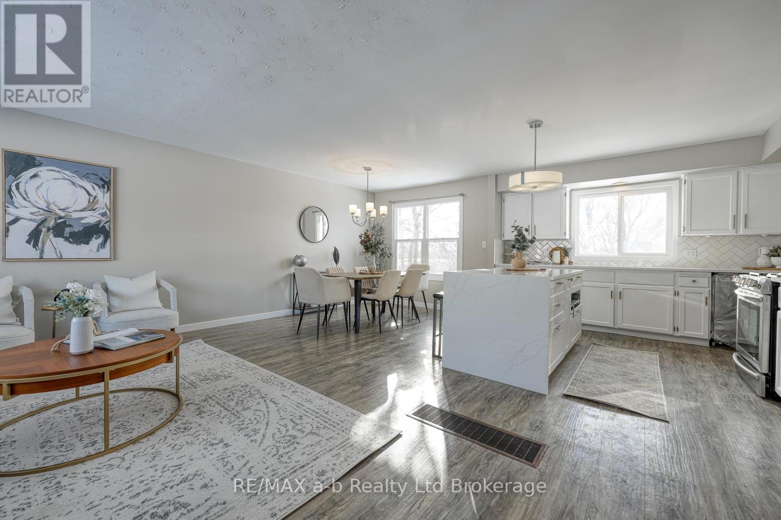 18 Bigham Crescent, Woodstock, Ontario  N4S 8H1 - Photo 16 - X12723860