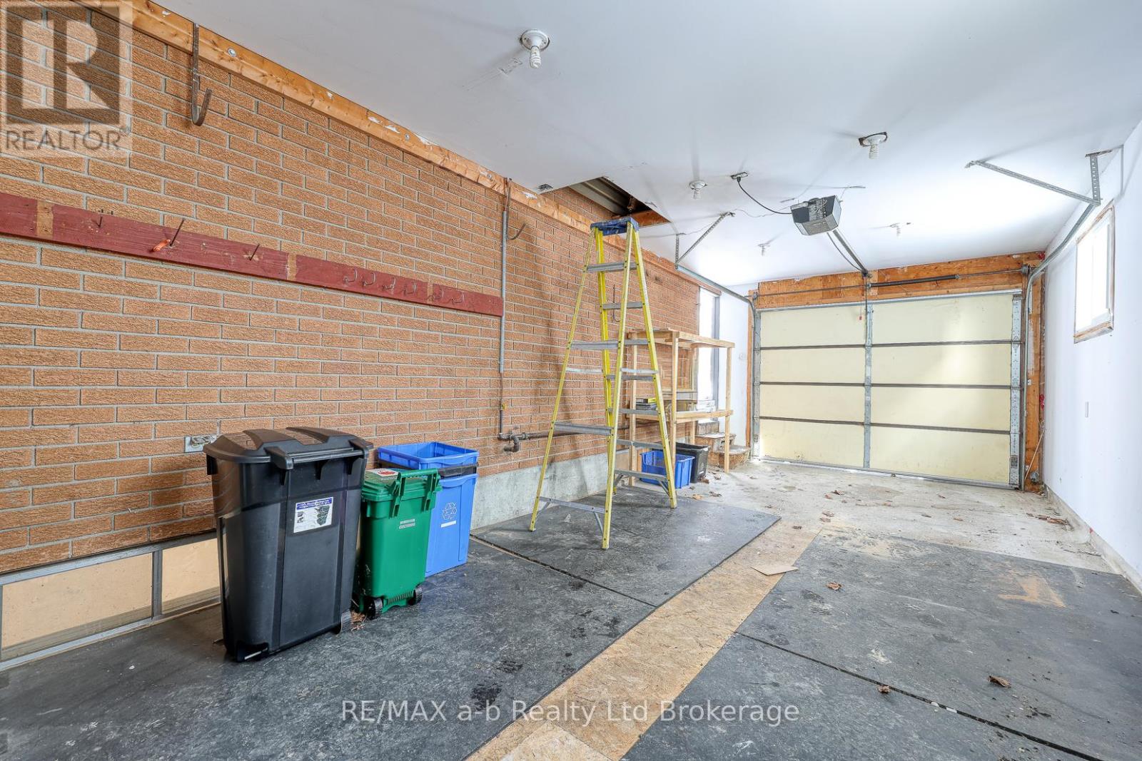 18 Bigham Crescent, Woodstock, Ontario  N4S 8H1 - Photo 38 - X12723860