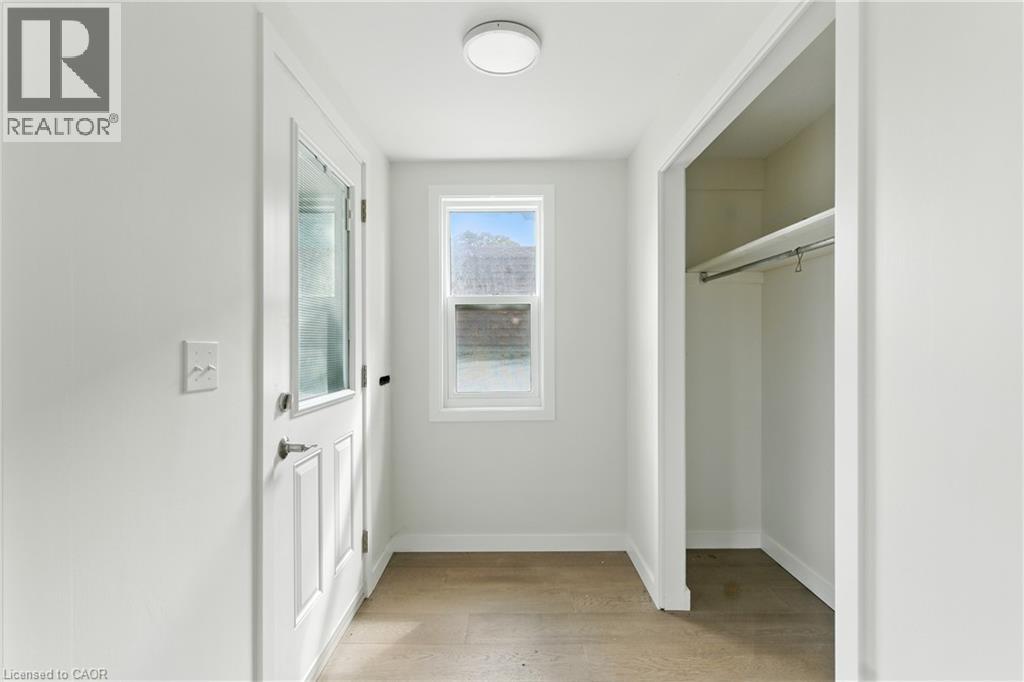 684 Beach Boulevard, Hamilton, Ontario  L8H 6Y4 - Photo 7 - 40773069