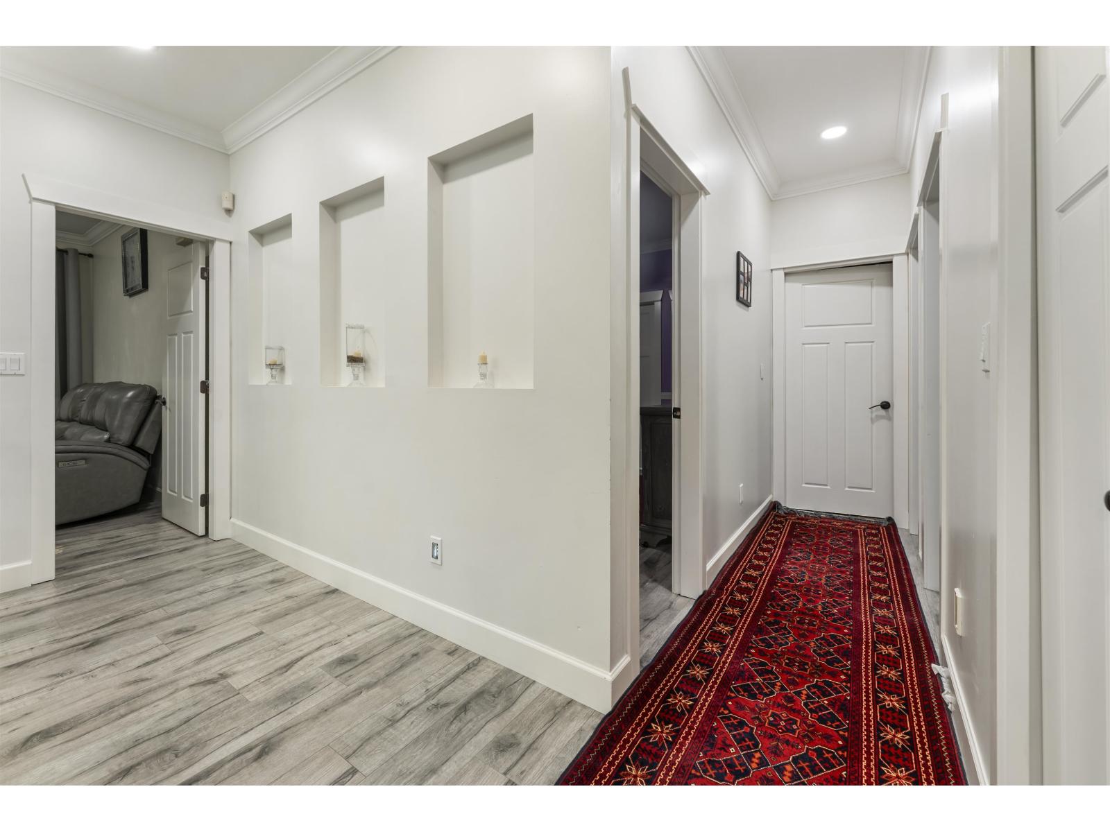 6516 142a Street, Surrey, British Columbia  V3W 1T4 - Photo 9 - R3080647