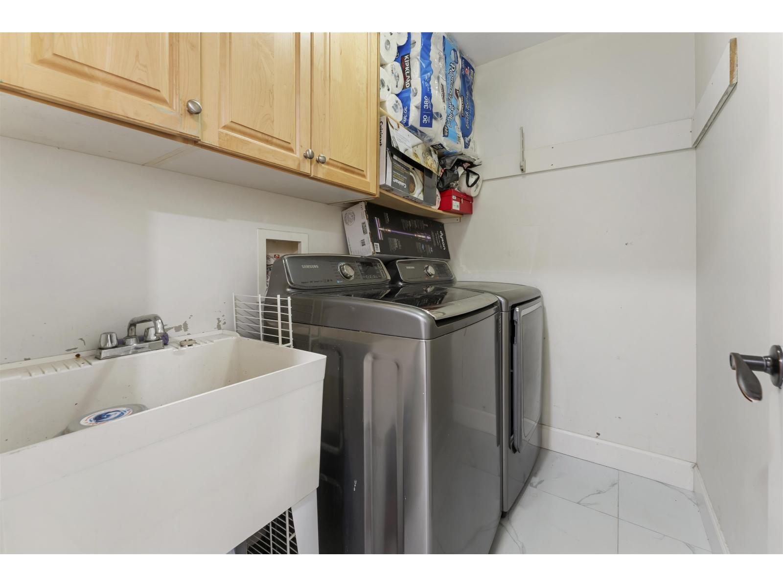 6516 142a Street, Surrey, British Columbia  V3W 1T4 - Photo 5 - R3080647