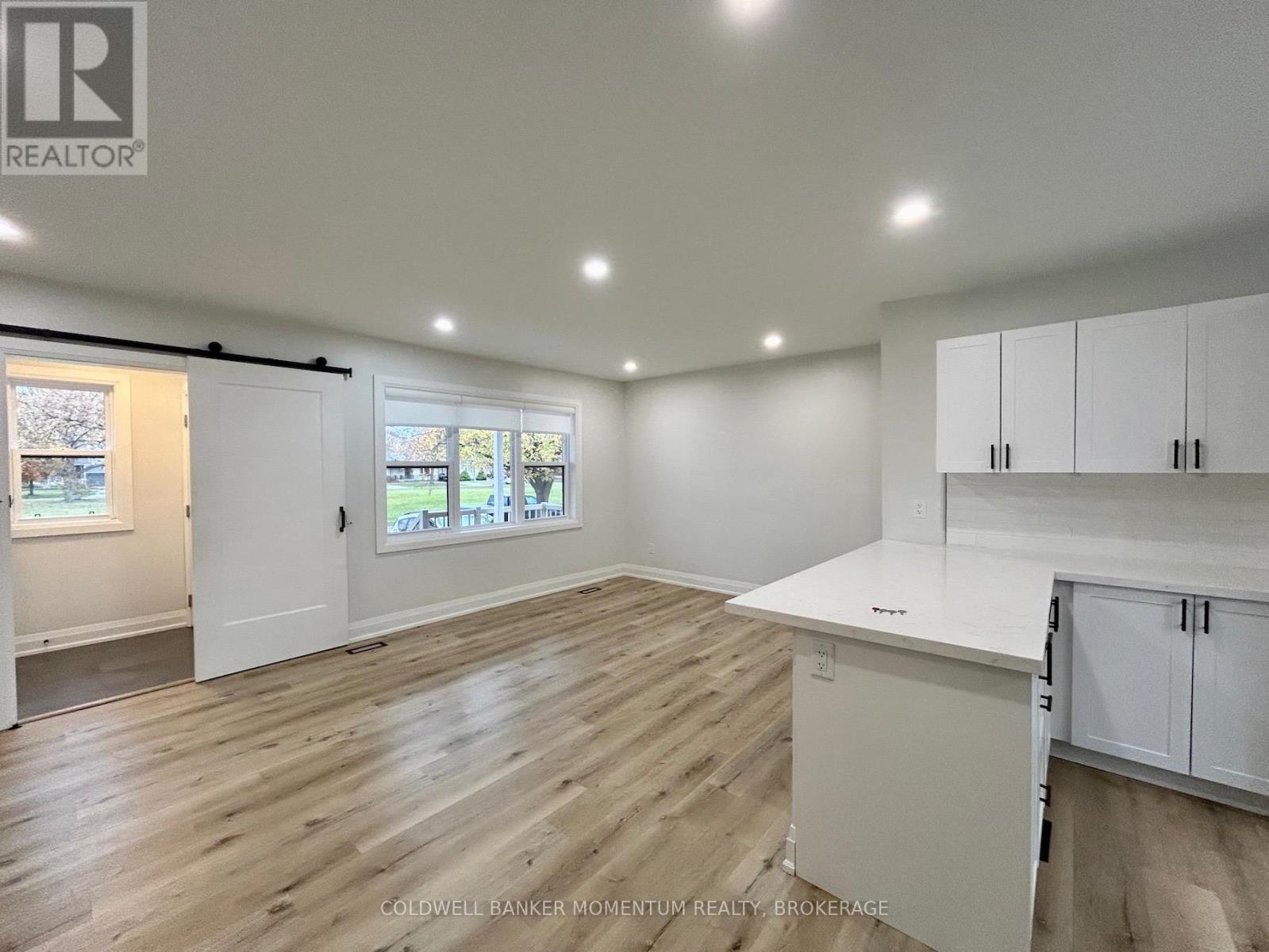 Main - 34 Golden Boulevard, Welland, Ontario  L3B 1H4 - Photo 15 - X12723870