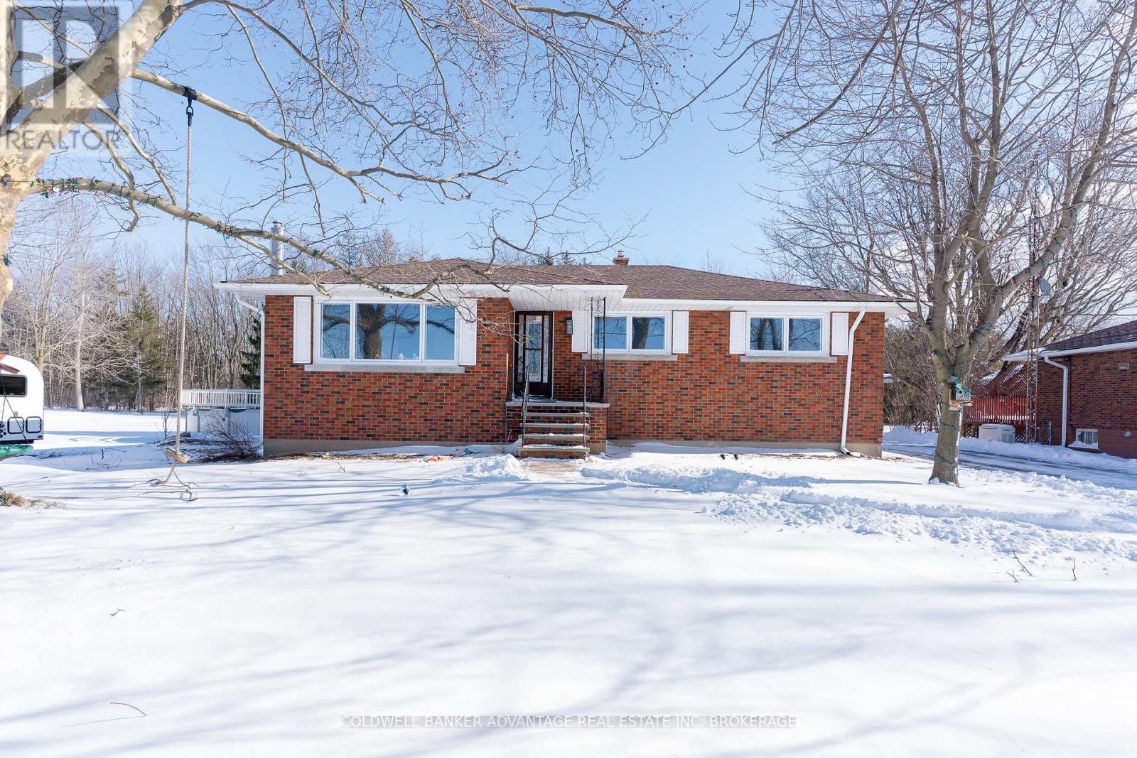 1559 Snider Road, Port Colborne, Ontario  L3K 5V3 - Photo 2 - X12723974