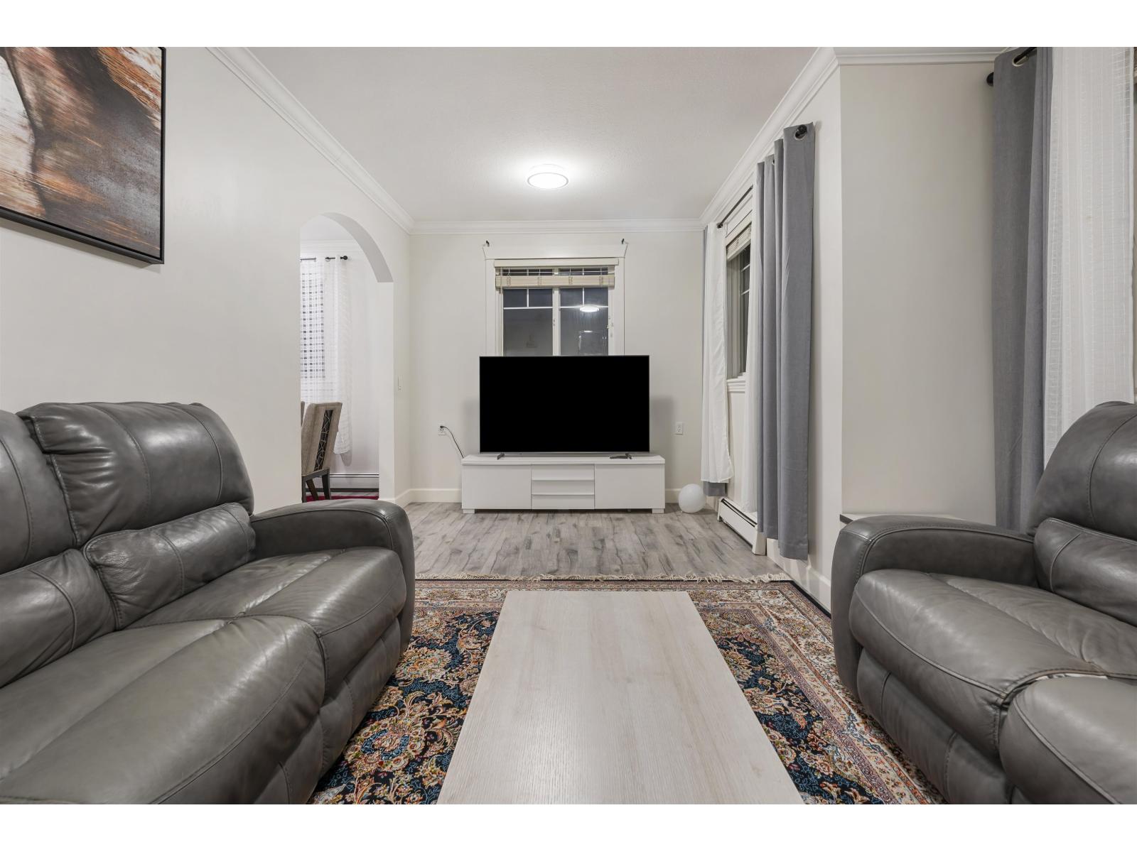 6516 142a Street, Surrey, British Columbia  V3W 1T4 - Photo 8 - R3080647