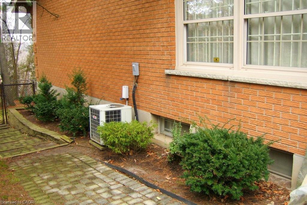 310 Riverbank Drive, Cambridge, Ontario  N3H 4R6 - Photo 24 - 40800465