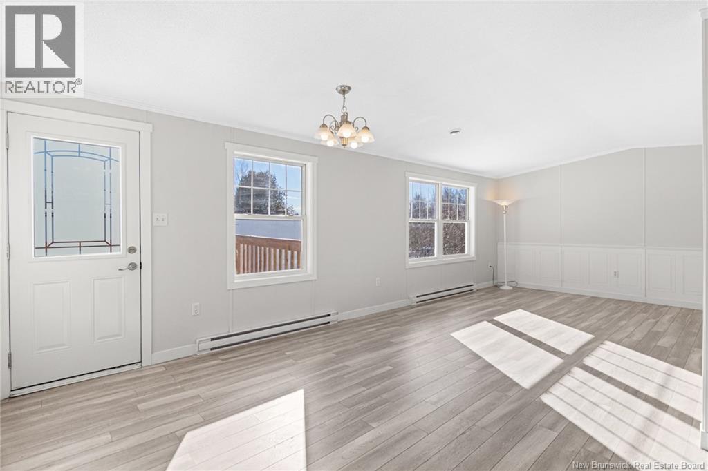 31 Peterson Avenue, New Maryland, New Brunswick  E3C 1P4 - Photo 8 - NB132618