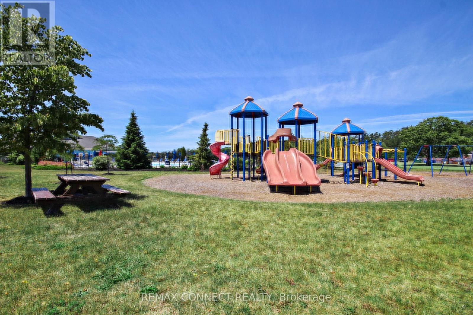 107 - 2 Butternut Lane, Prince Edward County, Ontario  K0K 1P0 - Photo 27 - X12496938