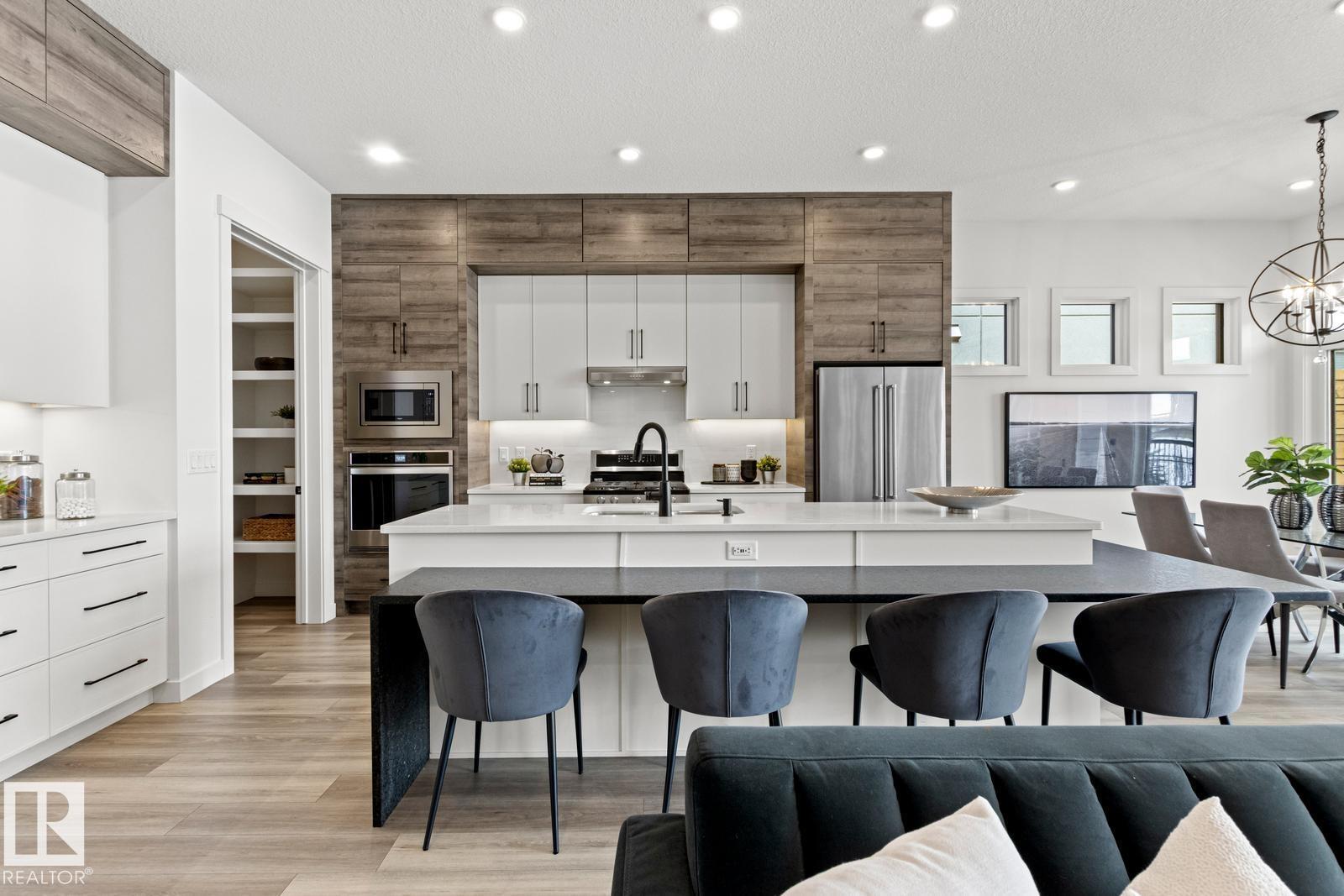 4832 Knight Cr Sw, Edmonton, Alberta  T6W 5A2 - Photo 17 - E4470861