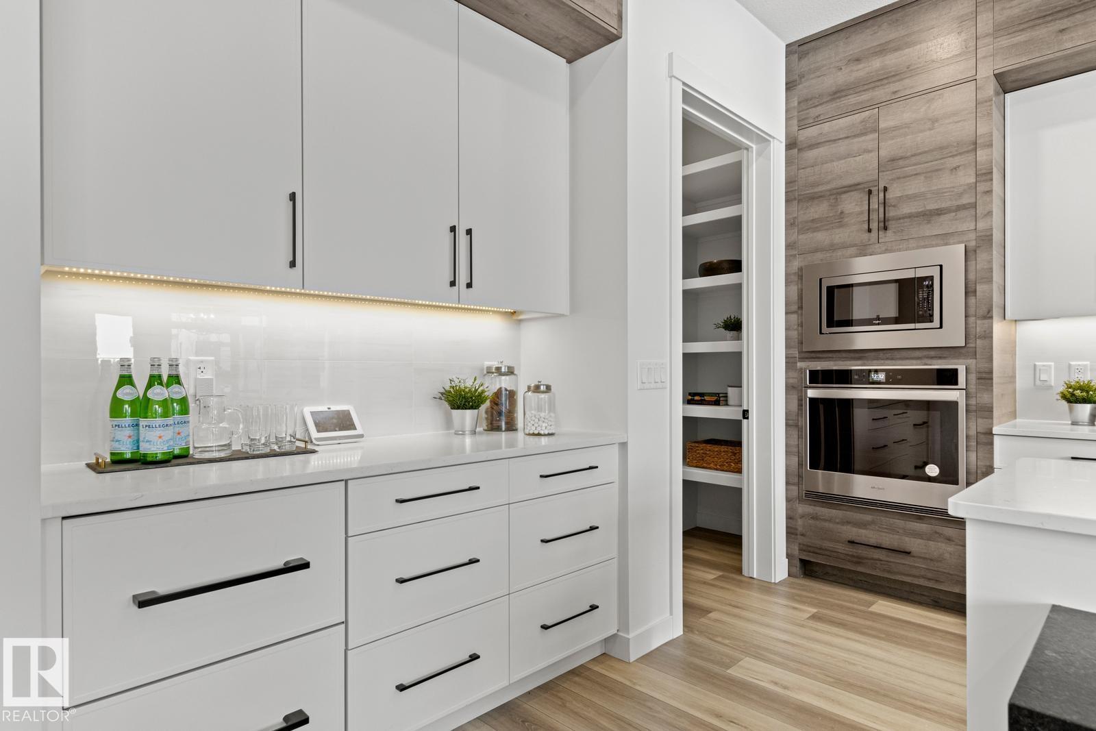 4832 Knight Cr Sw, Edmonton, Alberta  T6W 5A2 - Photo 19 - E4470861