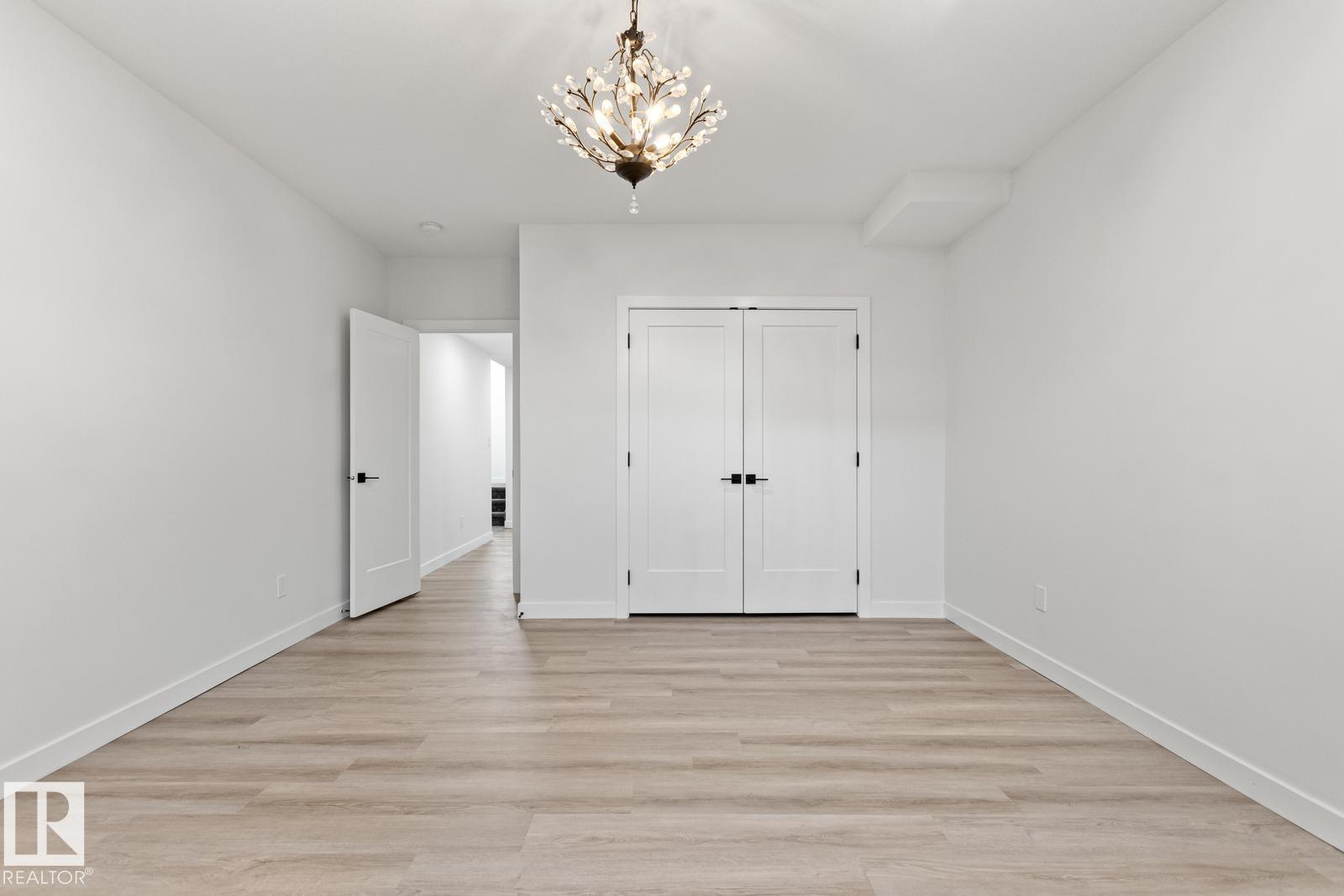 4832 Knight Cr Sw, Edmonton, Alberta  T6W 5A2 - Photo 55 - E4470861