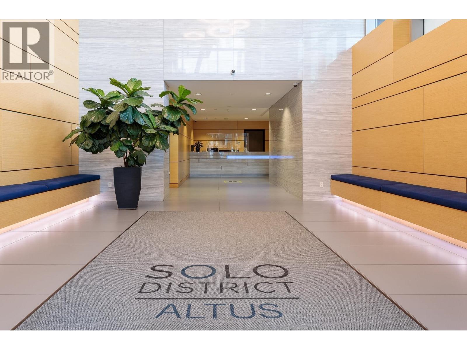 3802 4485 Skyline Drive, Burnaby, British Columbia  V5C 0J2 - Photo 2 - R3082542