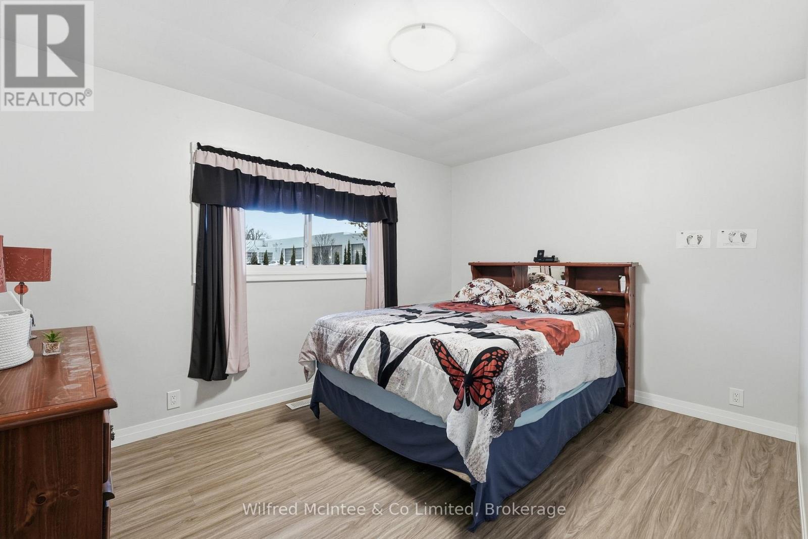 856 York Avenue N, North Perth, Ontario  N4W 2Y6 - Photo 18 - X12723504