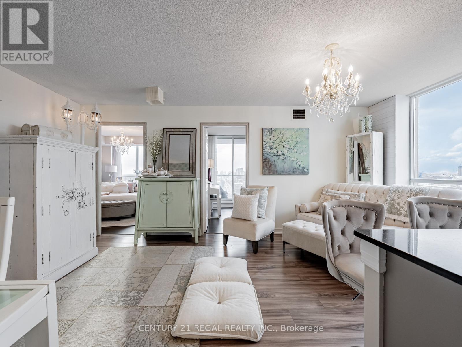 1313 - 1369 Bloor Street W, Toronto, Ontario  M6P 4J4 - Photo 12 - C12723858