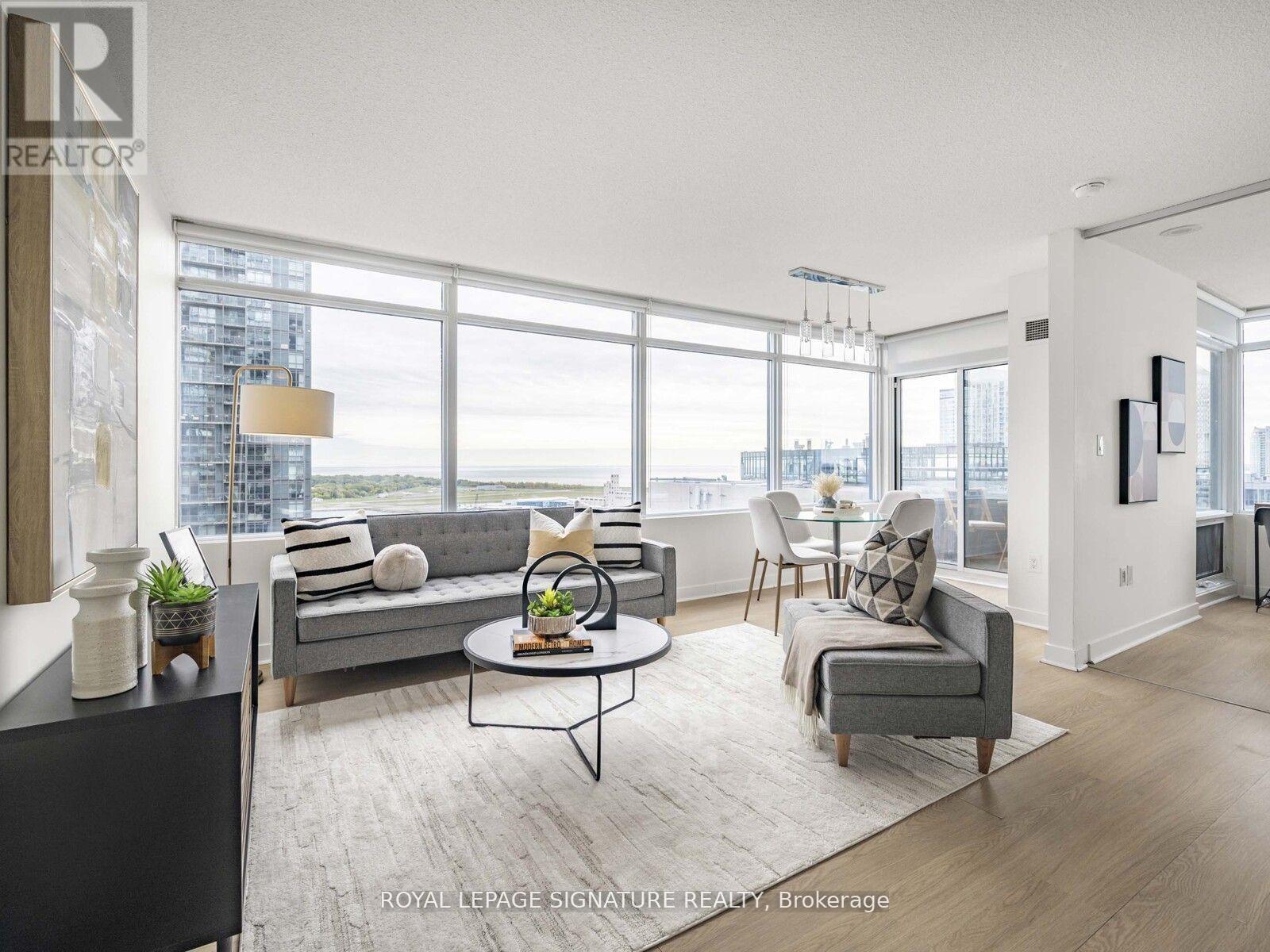 2709 - 25 TELEGRAM MEWS, Toronto, Ontario