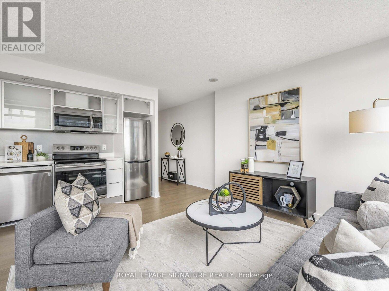 2709 - 25 Telegram Mews, Toronto, Ontario  M5V 3Z1 - Photo 3 - C12723884