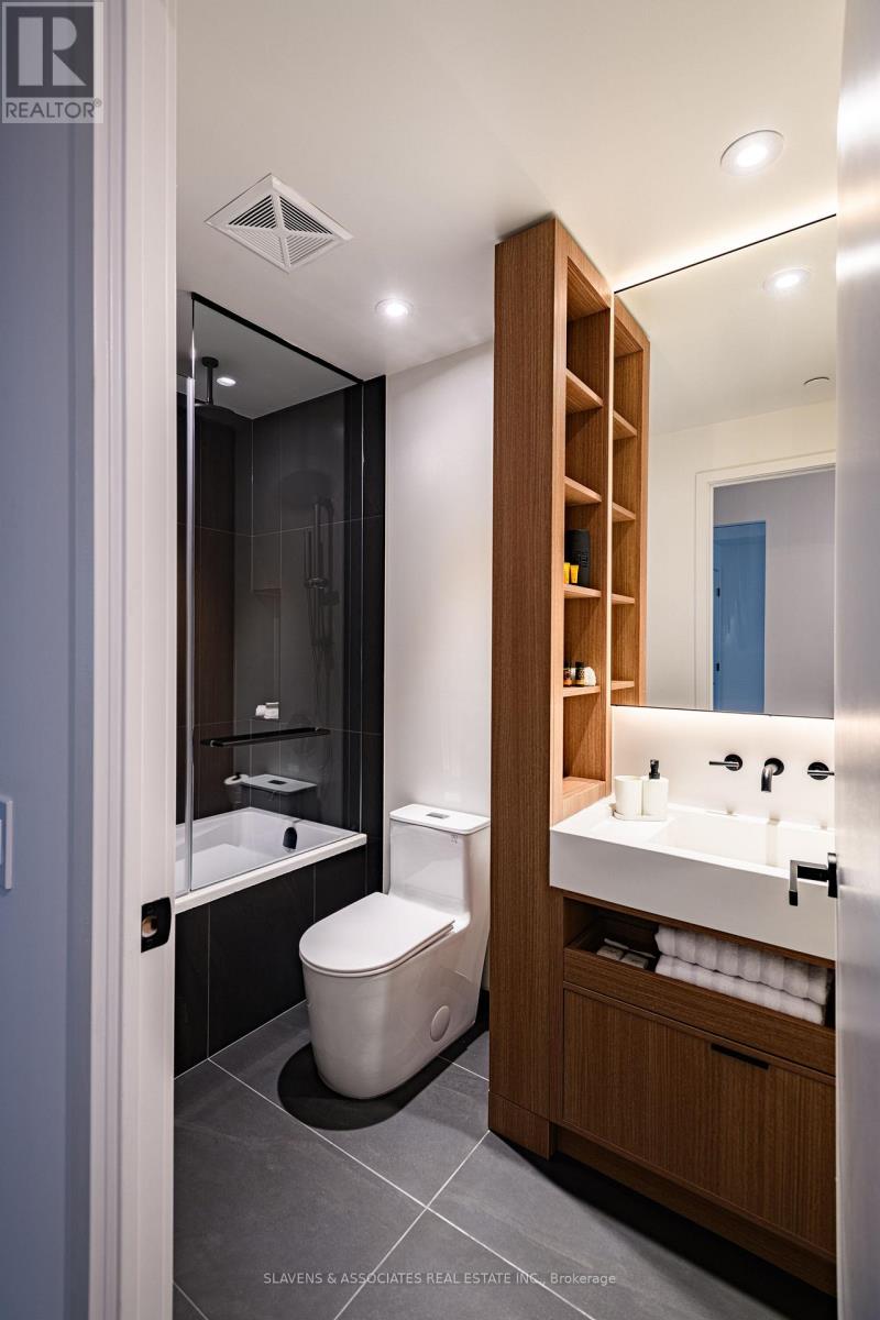 3204 - 55 Charles Street E, Toronto, Ontario  M4Y 1S9 - Photo 23 - C12723890