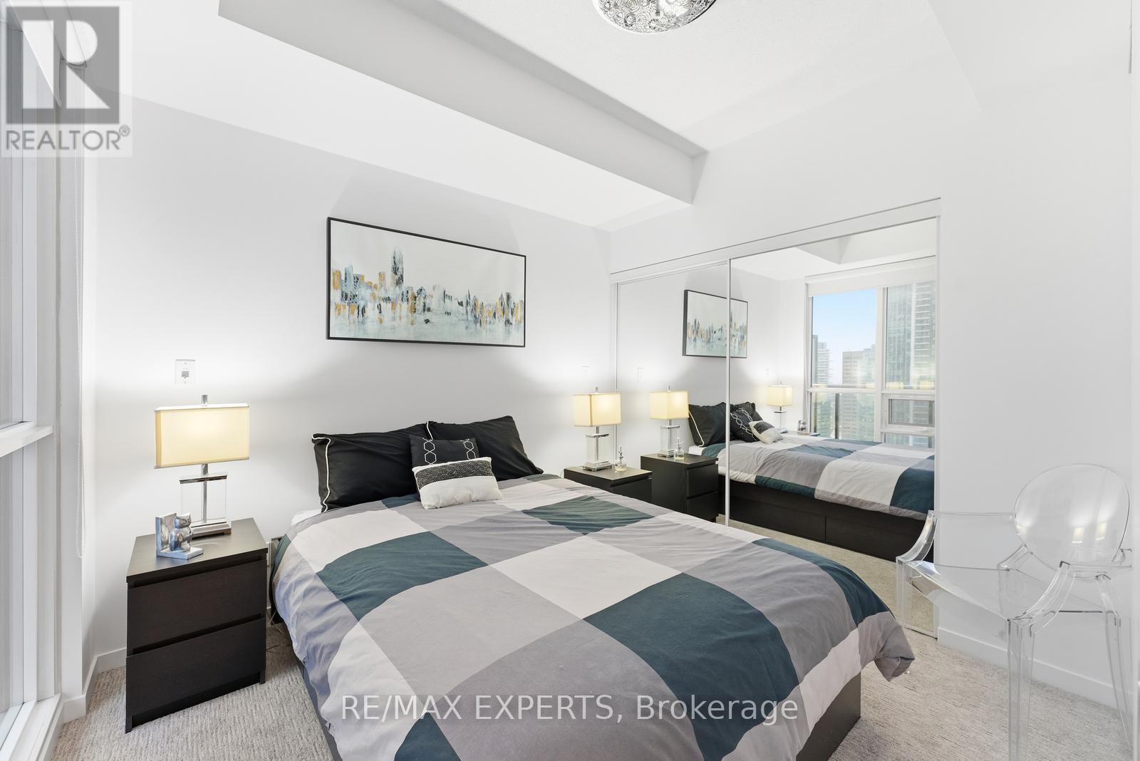 2405 - 55 Bremner Boulevard, Toronto, Ontario  M5J 0A6 - Photo 19 - C12723926