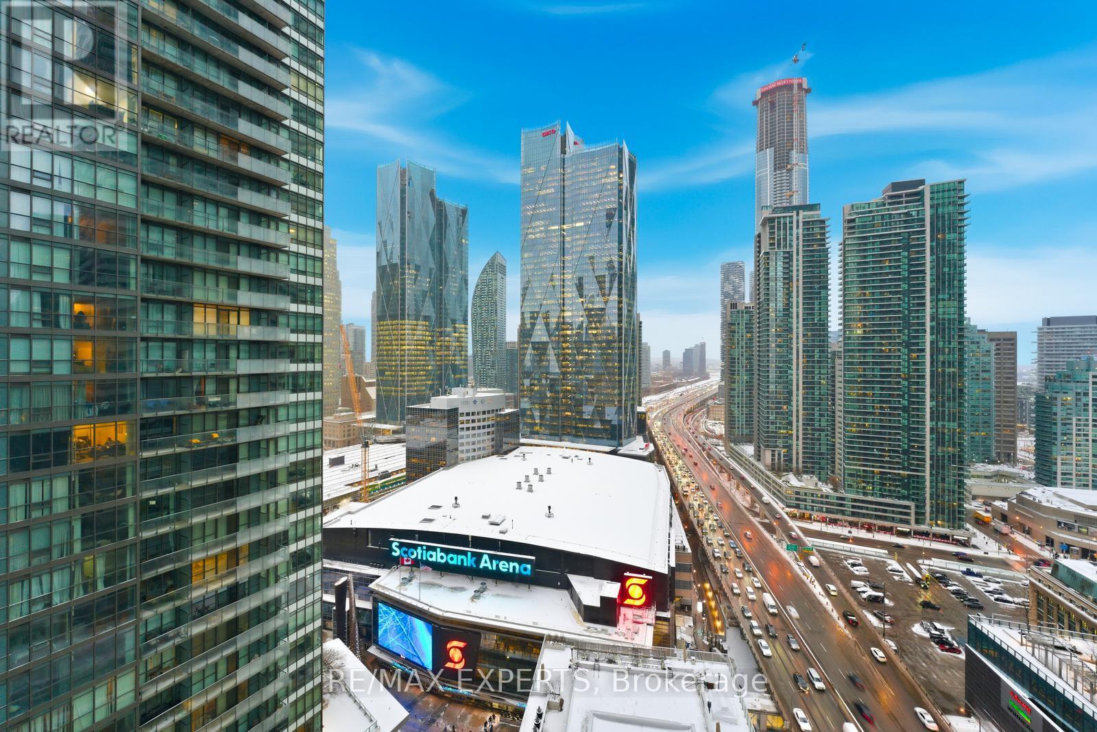 2405 - 55 Bremner Boulevard, Toronto, Ontario  M5J 0A6 - Photo 26 - C12723926