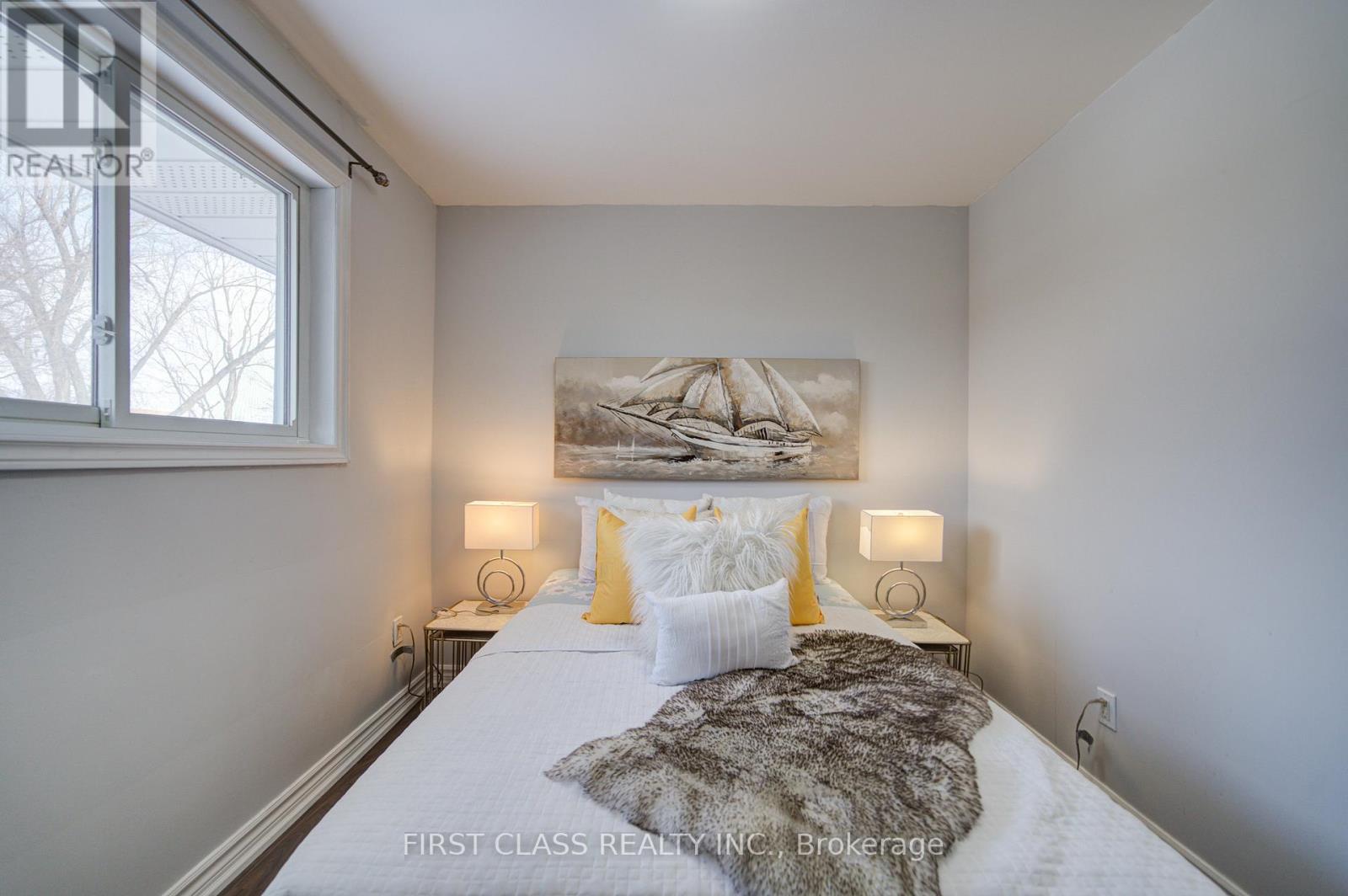 126 Sherwood Forest Drive, Markham, Ontario  L3P 1R1 - Photo 15 - N12723872