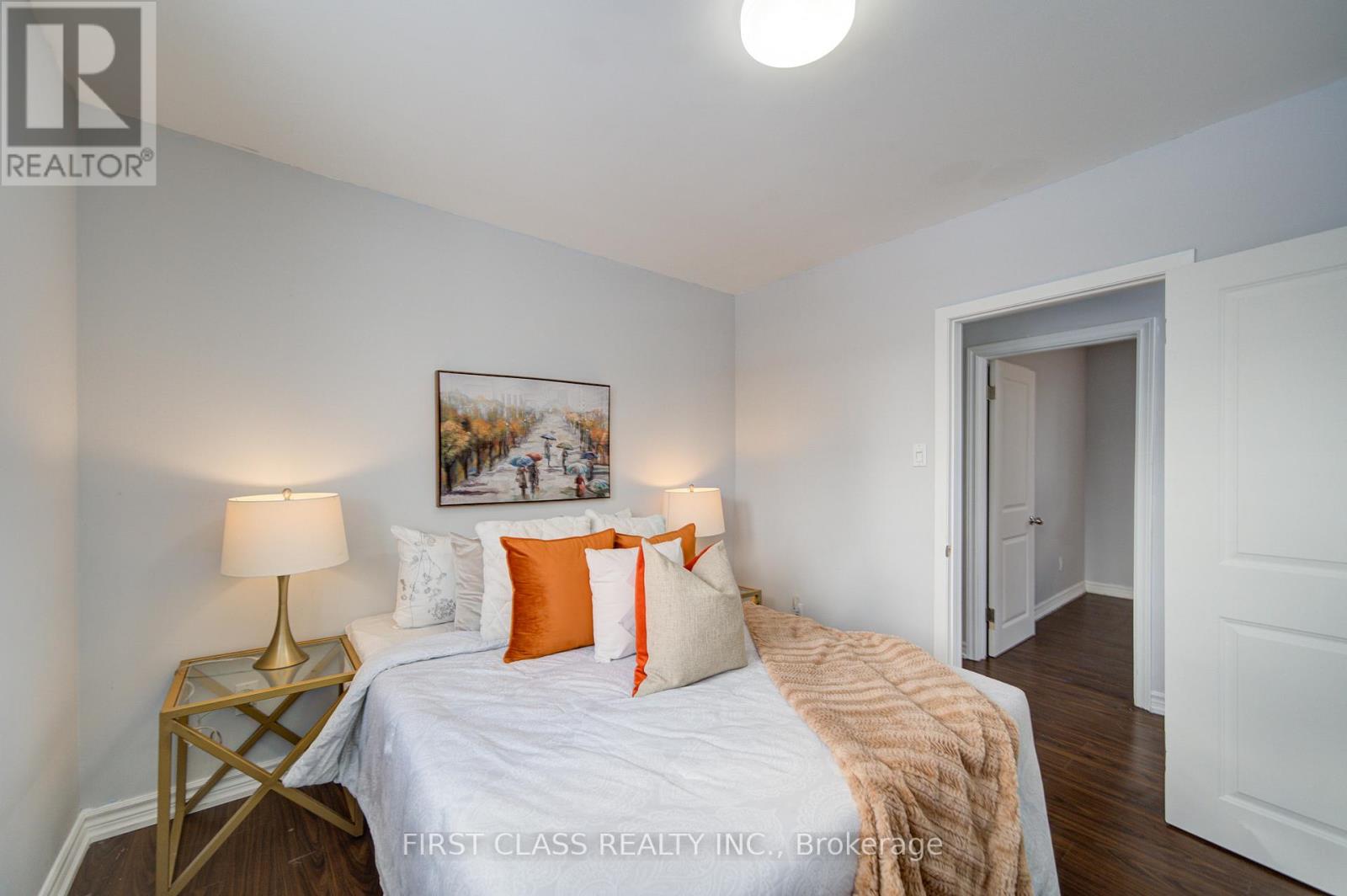 126 Sherwood Forest Drive, Markham, Ontario  L3P 1R1 - Photo 19 - N12723872