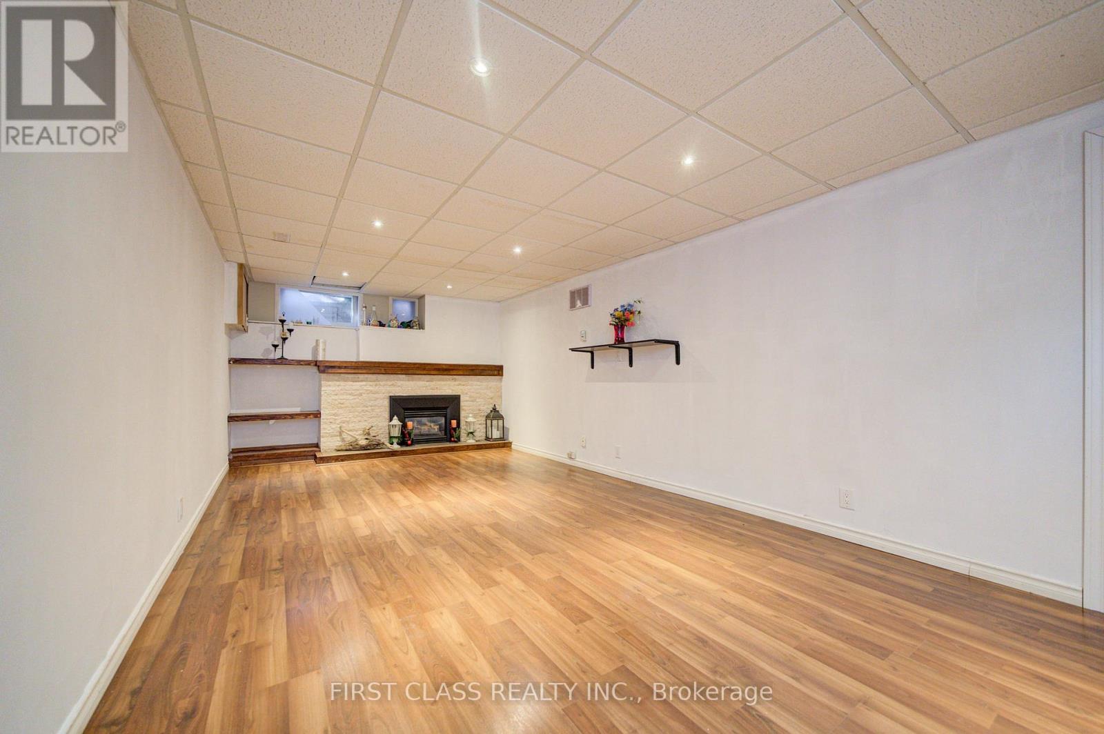 126 Sherwood Forest Drive, Markham, Ontario  L3P 1R1 - Photo 28 - N12723872