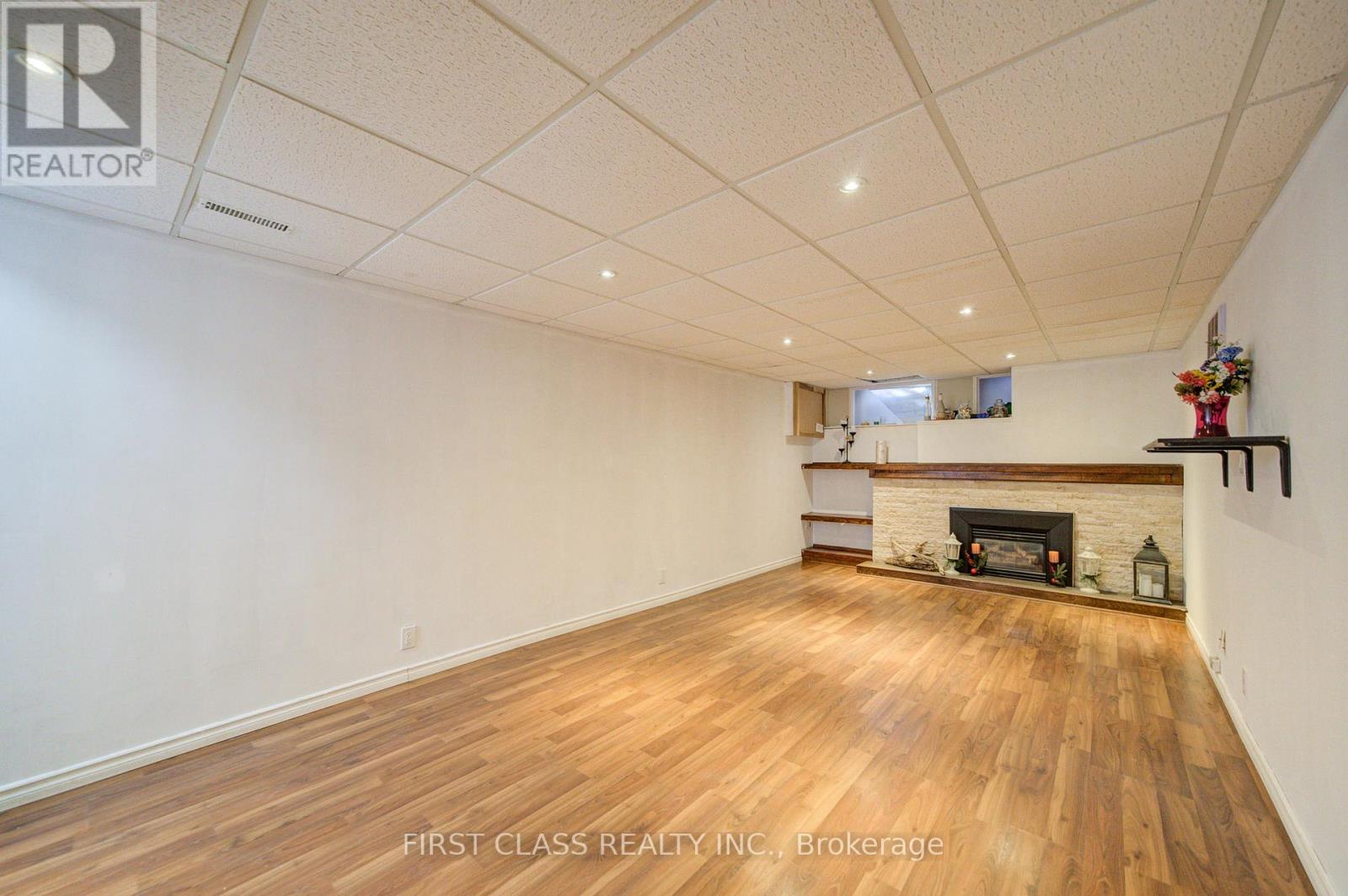 126 Sherwood Forest Drive, Markham, Ontario  L3P 1R1 - Photo 30 - N12723872