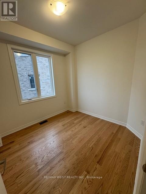 45 Brethet Heights, New Tecumseth (Beeton), Ontario  L0G 1A0 - Photo 15 - N12723888