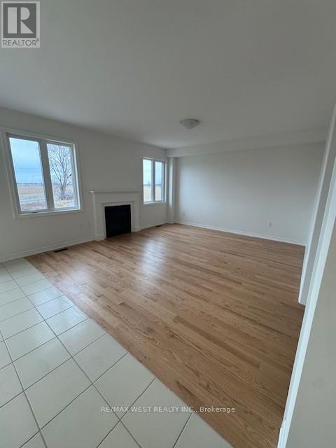 45 Brethet Heights, New Tecumseth (Beeton), Ontario  L0G 1A0 - Photo 5 - N12723888