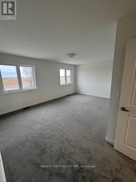 45 Brethet Heights, New Tecumseth (Beeton), Ontario  L0G 1A0 - Photo 9 - N12723888