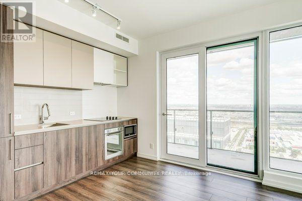 4512 - 7890 Jane Street, Vaughan, Ontario  L4K 0K9 - Photo 6 - N12723894