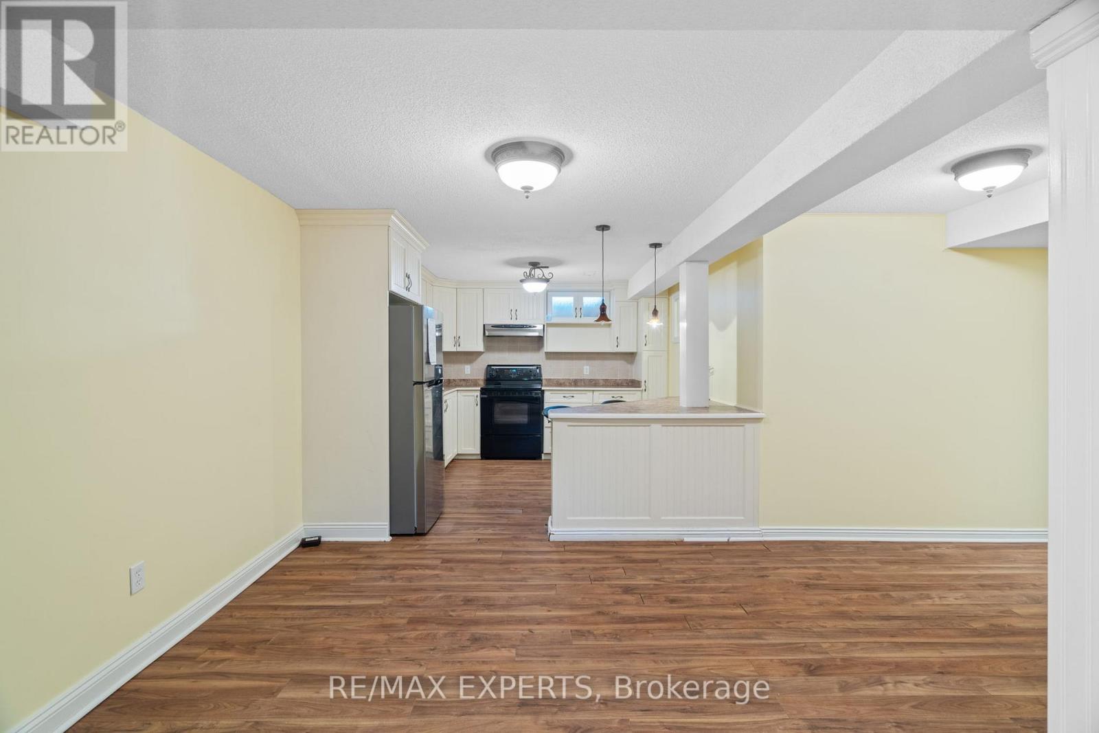 39 Michelle Drive, Vaughan, Ontario  L4L 9B8 - Photo 33 - N12723912