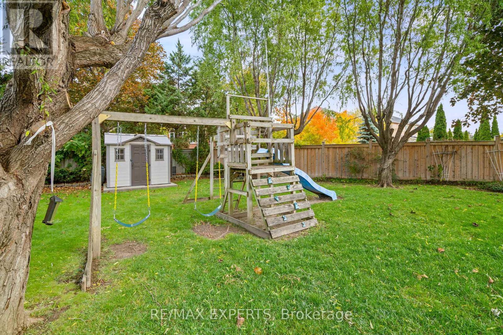 39 Michelle Drive, Vaughan, Ontario  L4L 9B8 - Photo 36 - N12723912